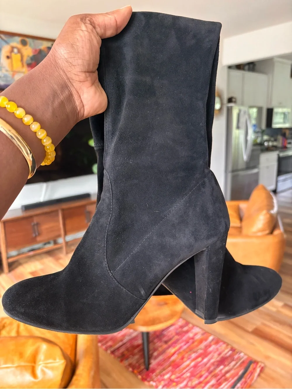 Stuart Weitzman slim streamlined
